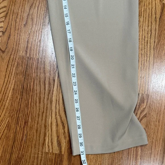 NA-KD Tan Pleated Trousers 34 - Picture 6 of 6